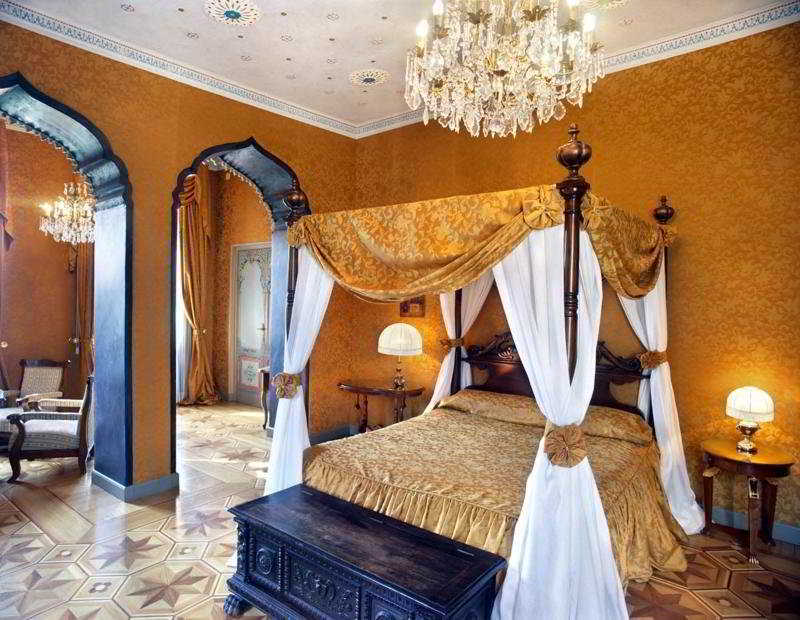 Relais & Chateaux Villa Crespi Orta San Giulio Phòng bức ảnh